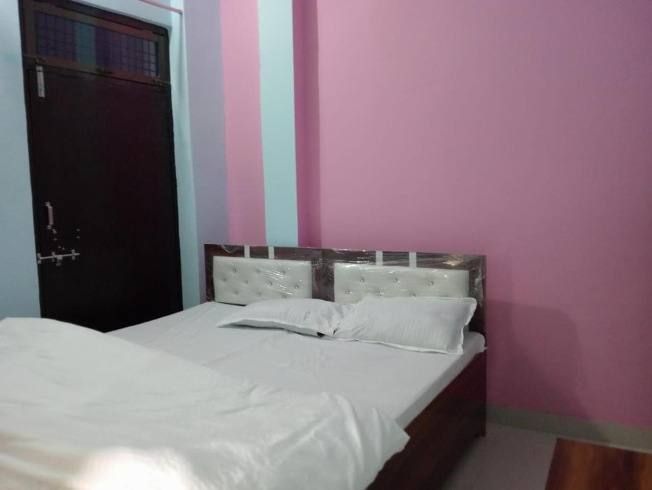 Harsh Home Stay Ayodhya Extérieur photo