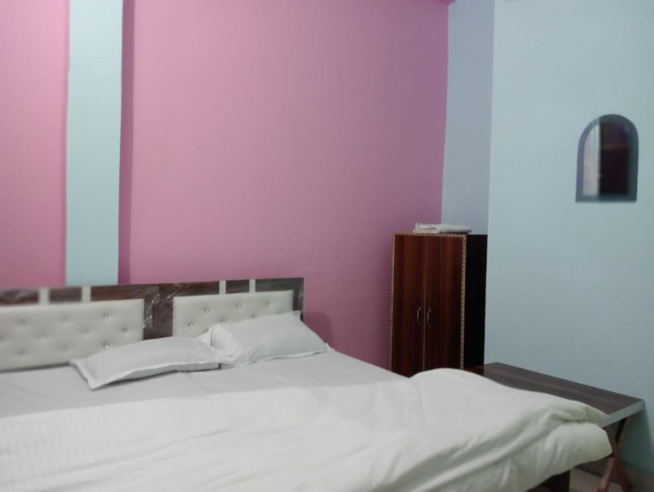 Harsh Home Stay Ayodhya Extérieur photo
